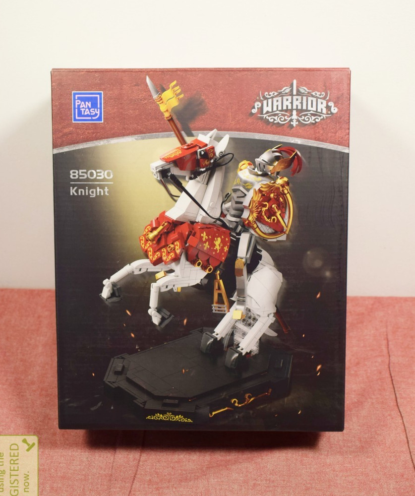 Pantasy Warrior Knight Buildable Brick Block Set 85030
