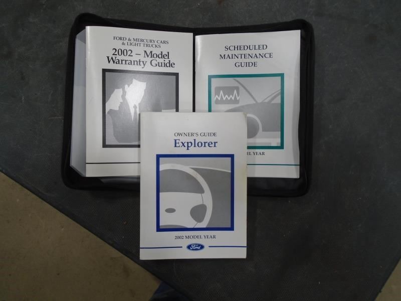 EXPLORER 2002 Owners Manual 1377761
