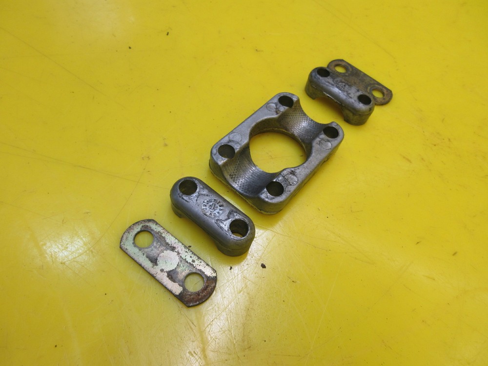 SKI DOO SKIDOO 700 GRAND TOURRING HANDEBAR RISER STEERING SUPPORT UPPER & LOWER