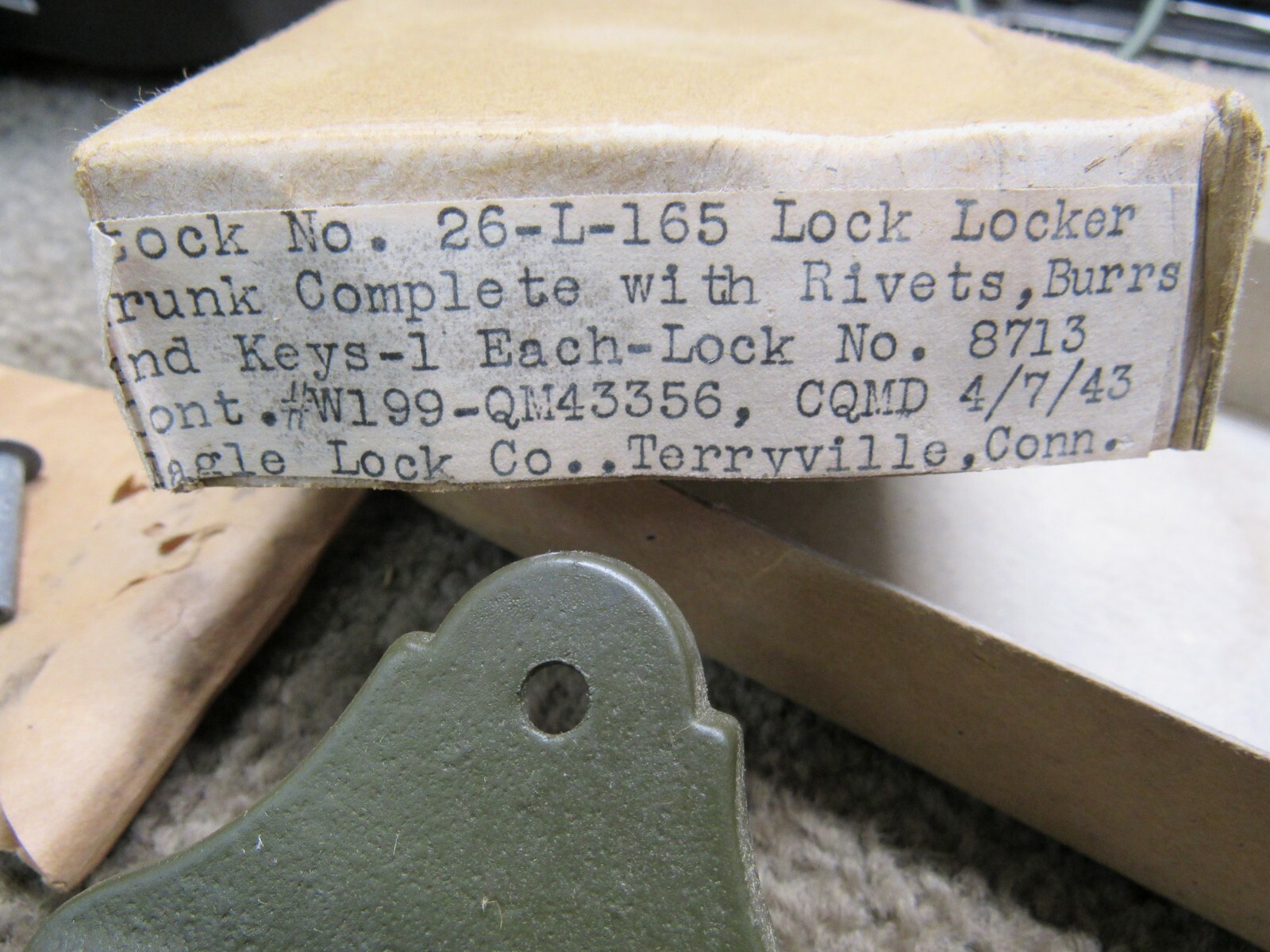 WW2 US Military Trunk Footlocker Lock W/ All Hardware 1943 Eagle Lock Co Conn