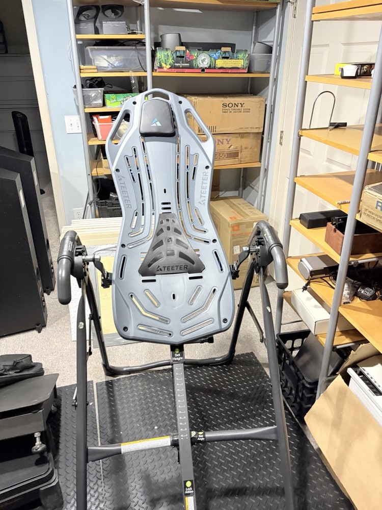 Teeter Adjustable Incline Foldable Inversion Table Gray/Black for Back Gym Use