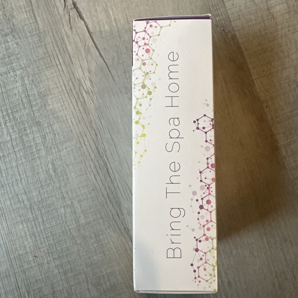 Spa Sciences BELLA 3-in-1 Microderm Pore Extractor & Micro Mister White Marble