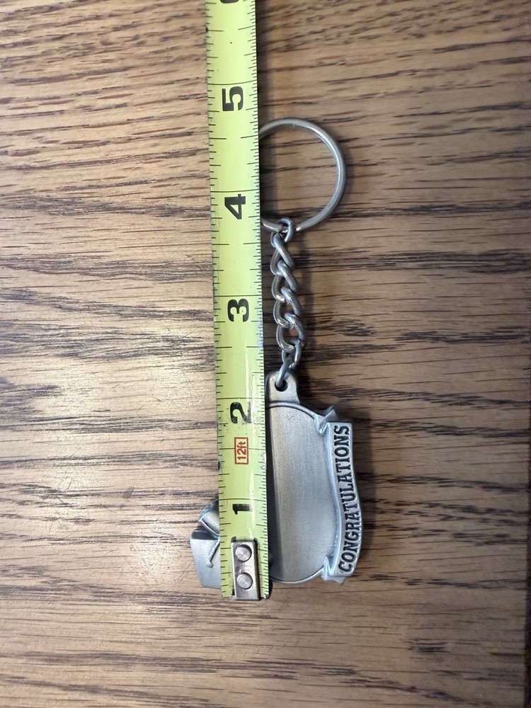 7 Graduation keychains