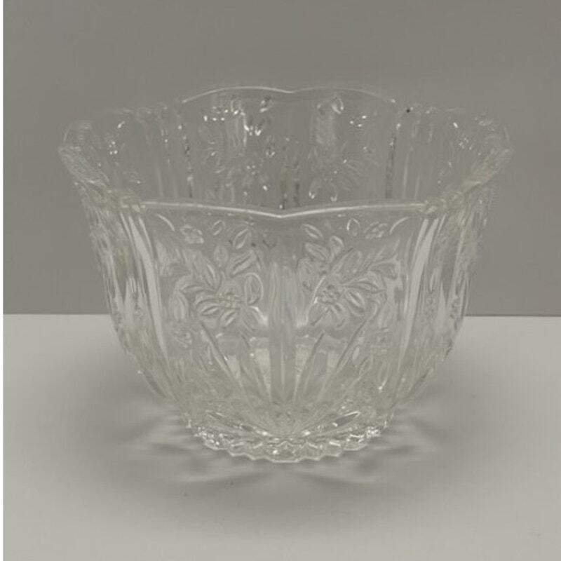 Vintage Oneida German Crystal 5" Bowl, Spring Lace Pattern, Starburst Bottom
