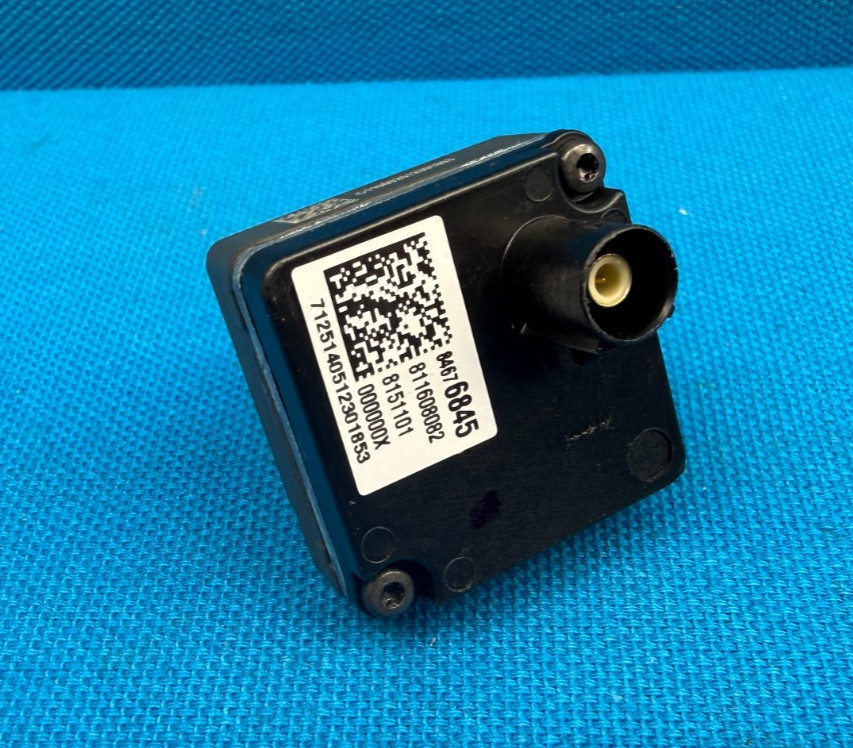 OEM Genuine GM 84676845 Rearview Tailgate Parking Camera Cadillac / Chevrolet