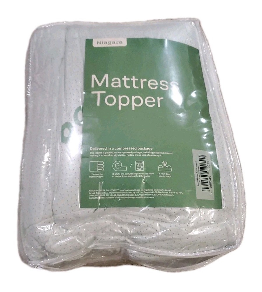 Niagra Green Queen Mattress Topper