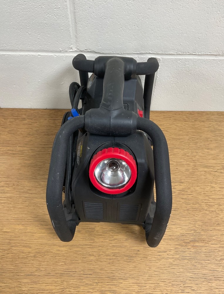 Snap-On Versavolt Model CTPS3918 Cordless Air Compressor & Case & Light