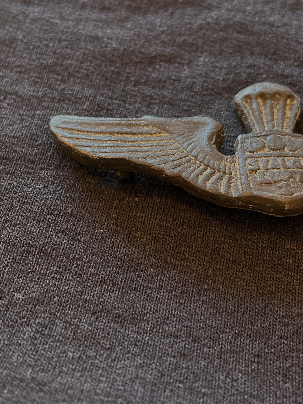 GORGEOUS ORIGINAL WWII WW2 US AIR CORPS STALAG LUFT 1 CAMP MADE POW WINGS