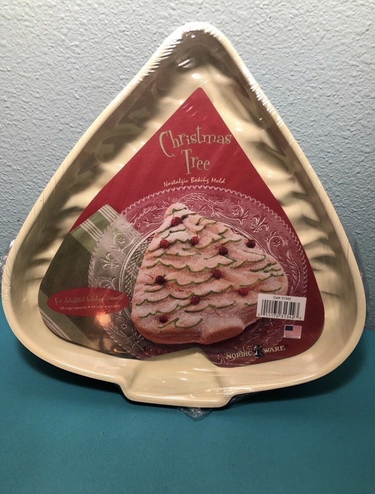 Nordic Ware Christmas Tree Pan