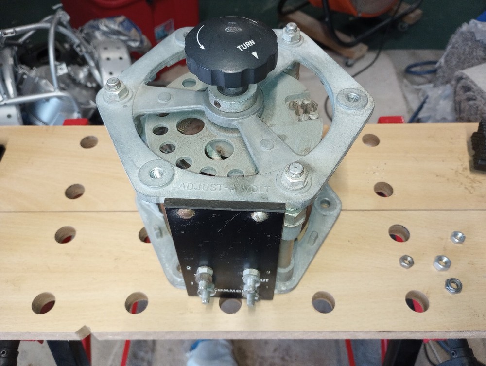 Vtg Standard Electrical Products Co. Adjust-A-Volt Variable Transformer #1500B