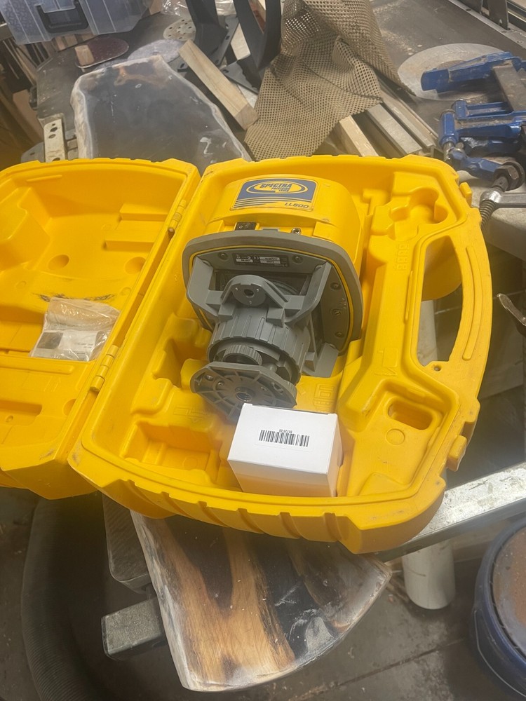 spectra precision laser level 500
