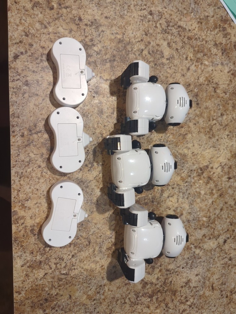 Candy Wish 2.4g Intelligent Interactive Robot. Works Tested