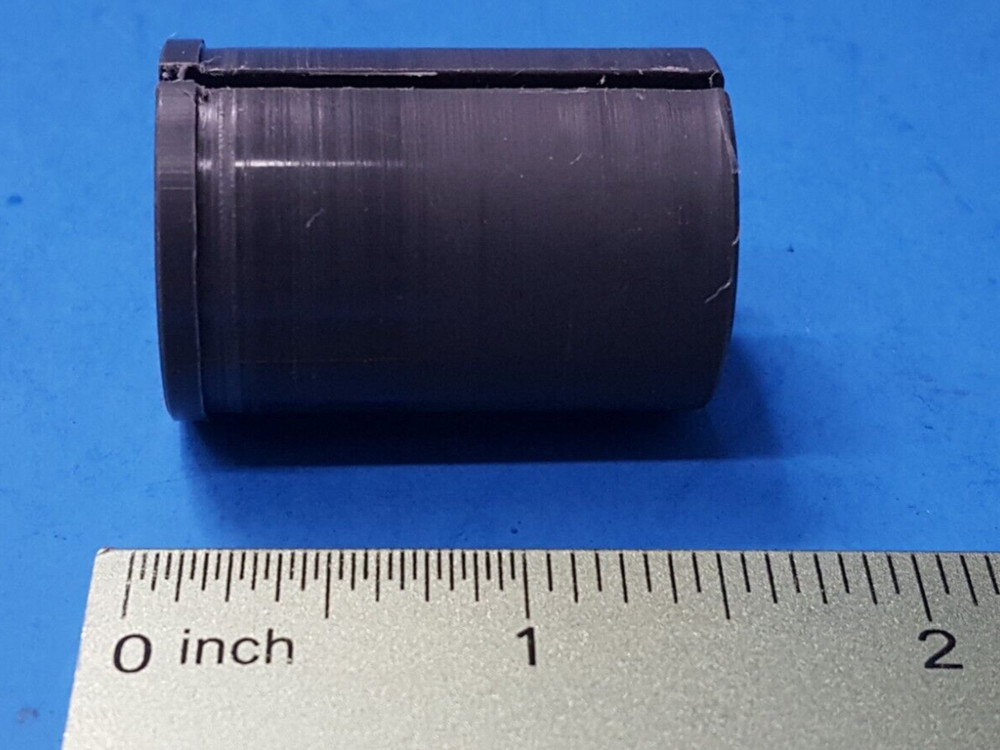 I & J500  HOLDER , 10cc Adapter Bushing , 560943