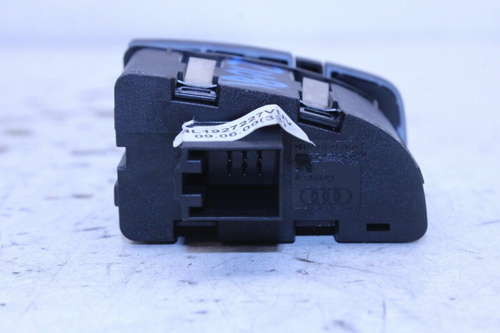 2011 Audi A6 C6 Glove Box LCD Display Switch OEM