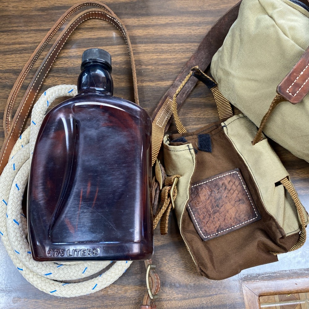 HEADSTALL, REINS, SNAFFLE, POMMEL BAG, CANTEEN