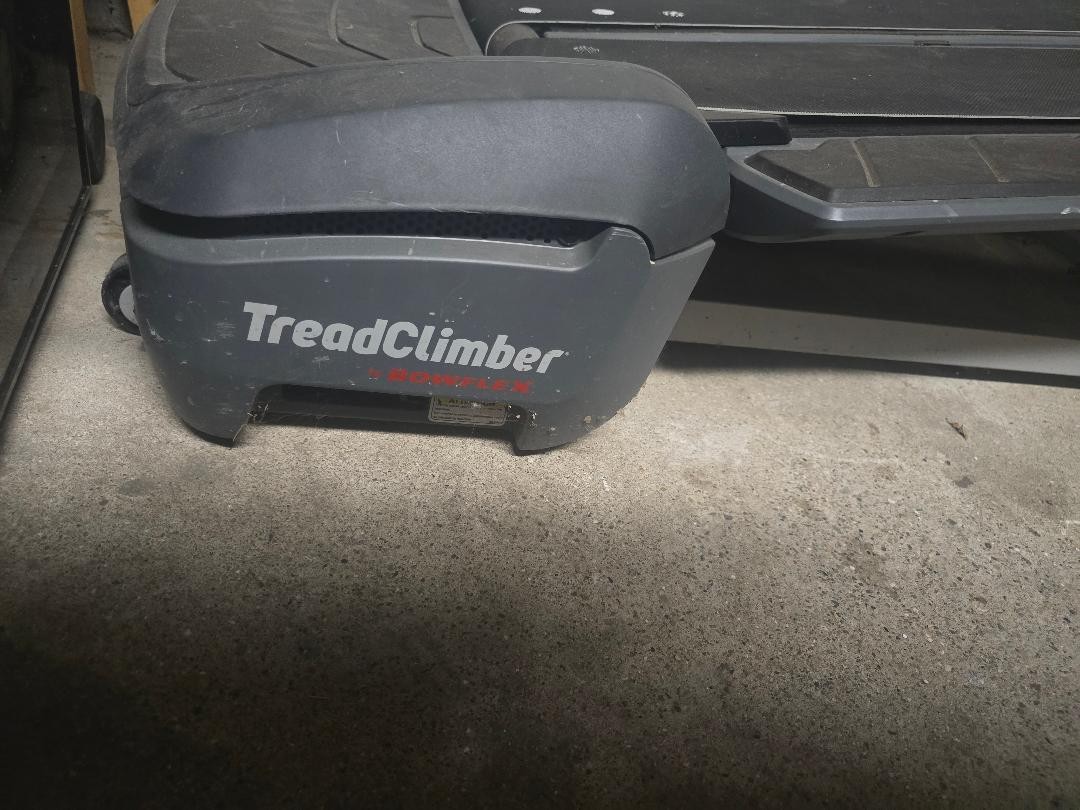BowFlex TreadClimber TC3000