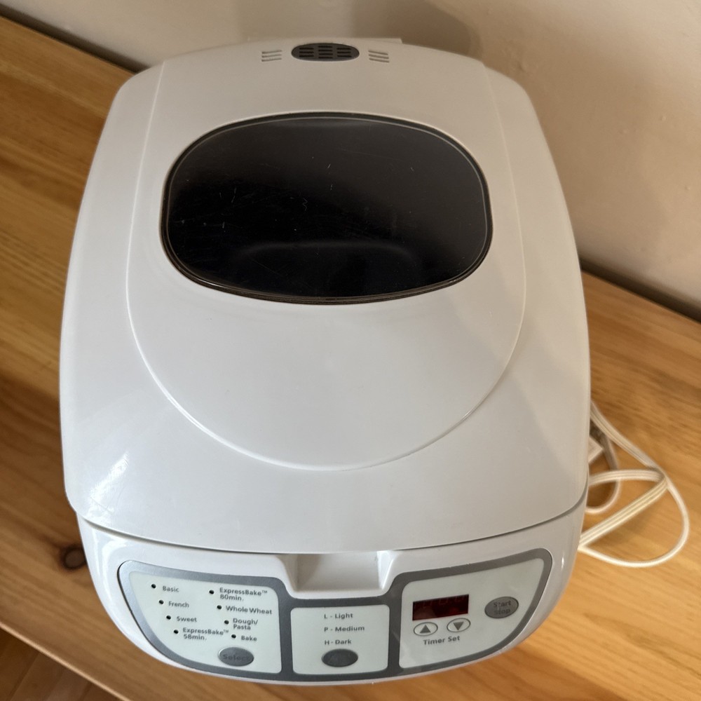 Oster Expressbake Bread Maker Machine Model 5836 White