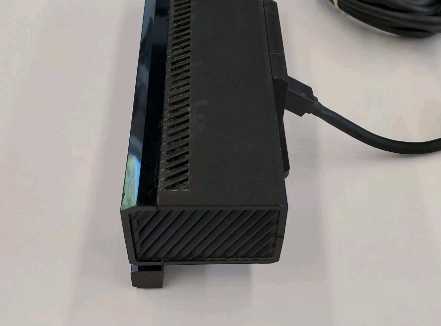Microsoft Xbox One Kinect Only -- S2G --