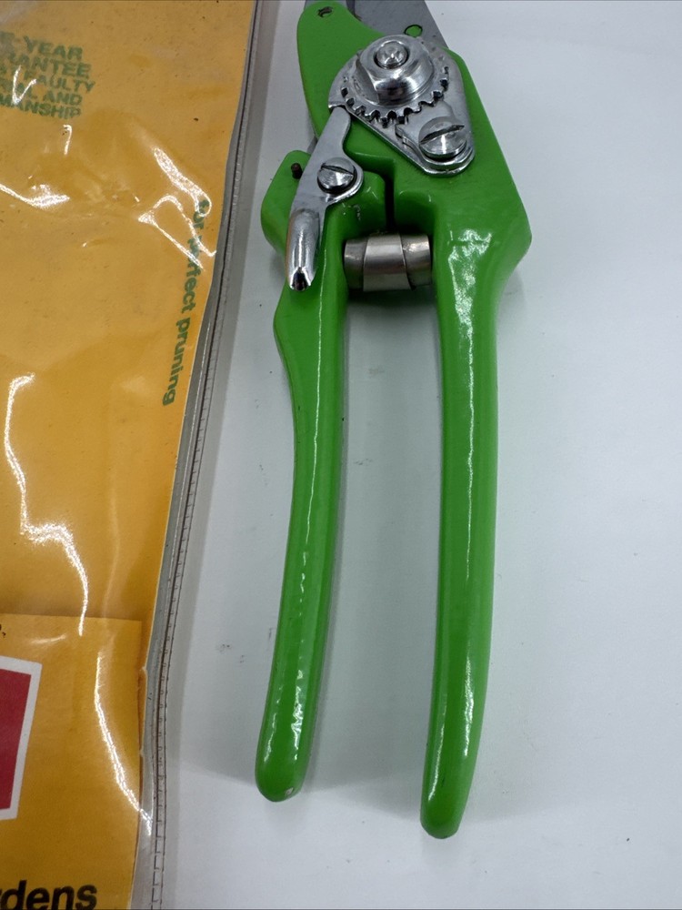 FREUND - TRUE FRIENDS 72 Professional Pruning Shears GERMANY