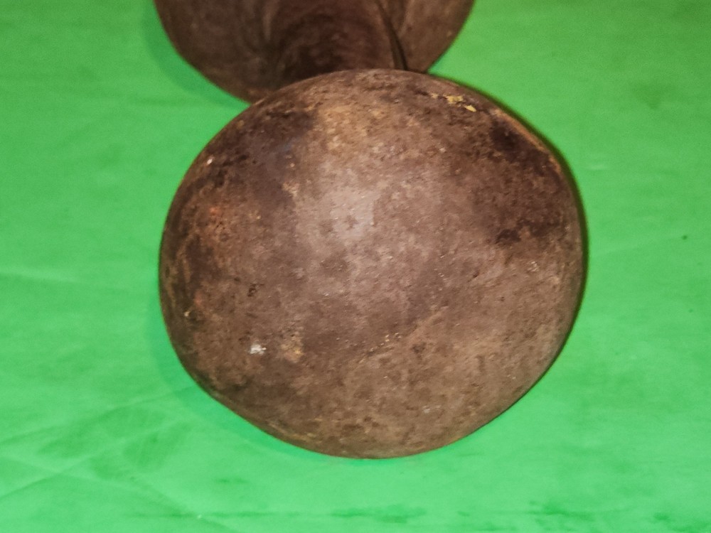 Antique One Piece Solid Cast Iron Dumbbell 7lb 9oz Nice Rust Patina