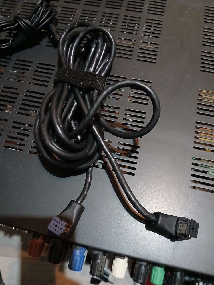 Pioneer CD-BTB200 Bluetooth Adapter With Cable And Microphone Set