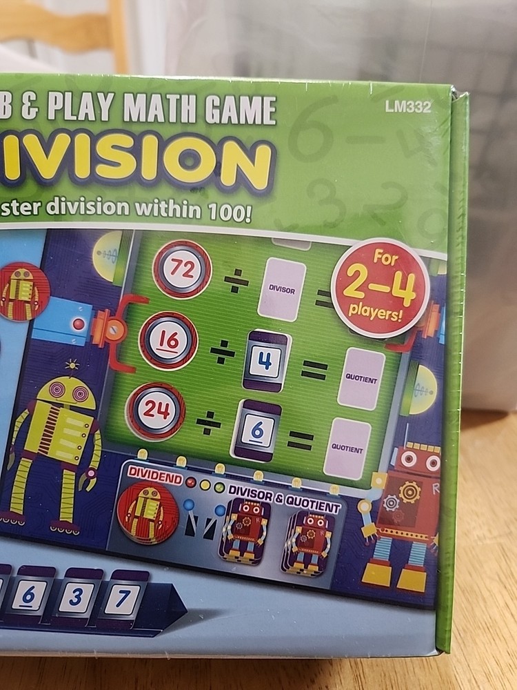 Lakeshore Grab & Play Math Game Division Grades 3-4 New