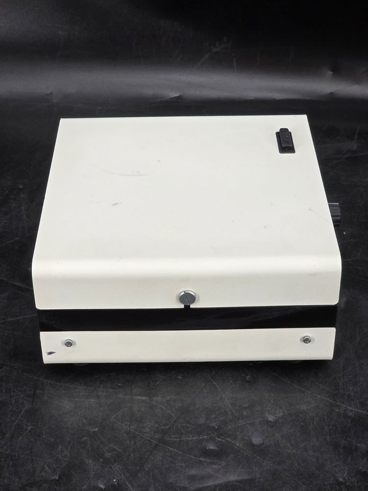 Olympus Highlight 3100 Light Source