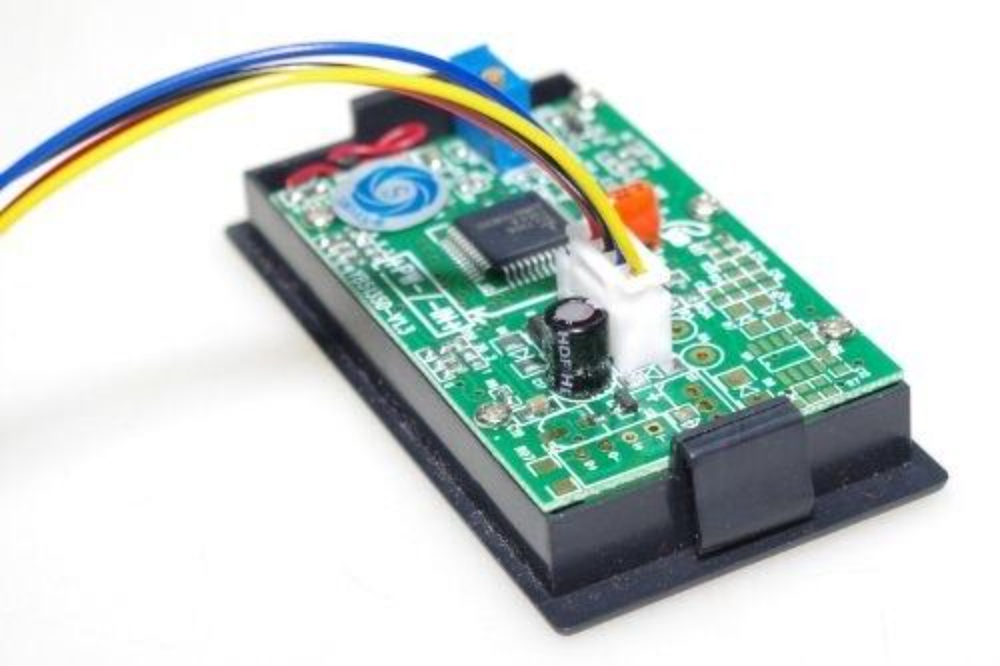 AC/DC Powered 4 Wire DC 0-200V(199.9V) LCD Panel Volt Meter Voltmeter YB5135D