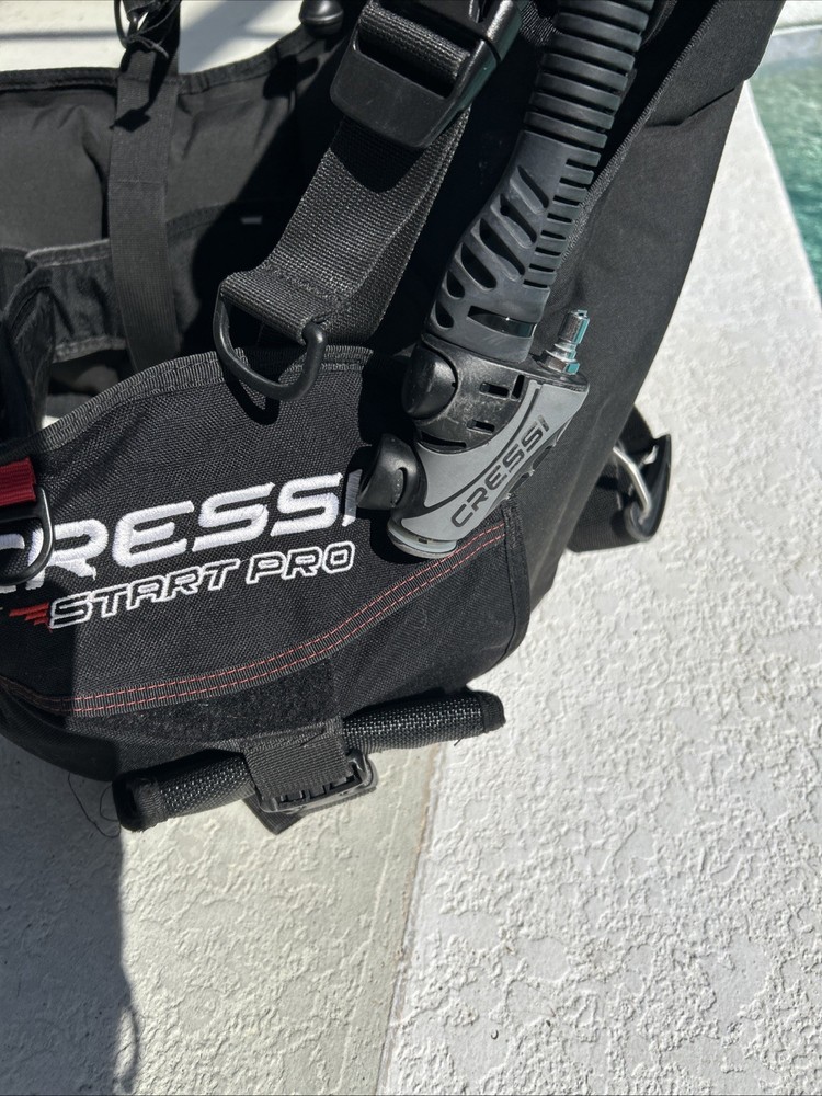 Cressi Start Pro BCD. Size Medium. Scuba Diving.