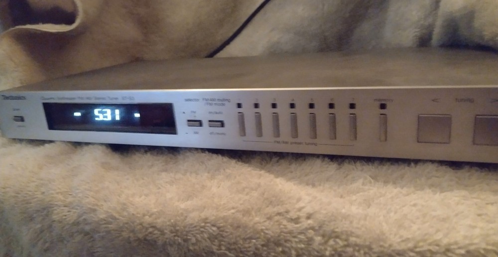 Technics ST-S3, FM /AM Quartz Synthesizer Stereo Tuner !! TESTED