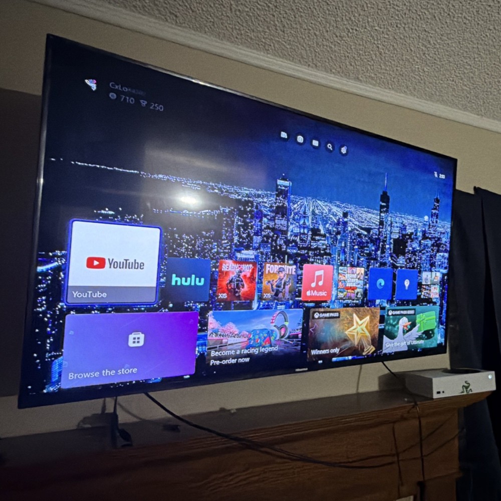 Xbox Series S Console Bundle with Controller, Racing Wheel, Charging Dock