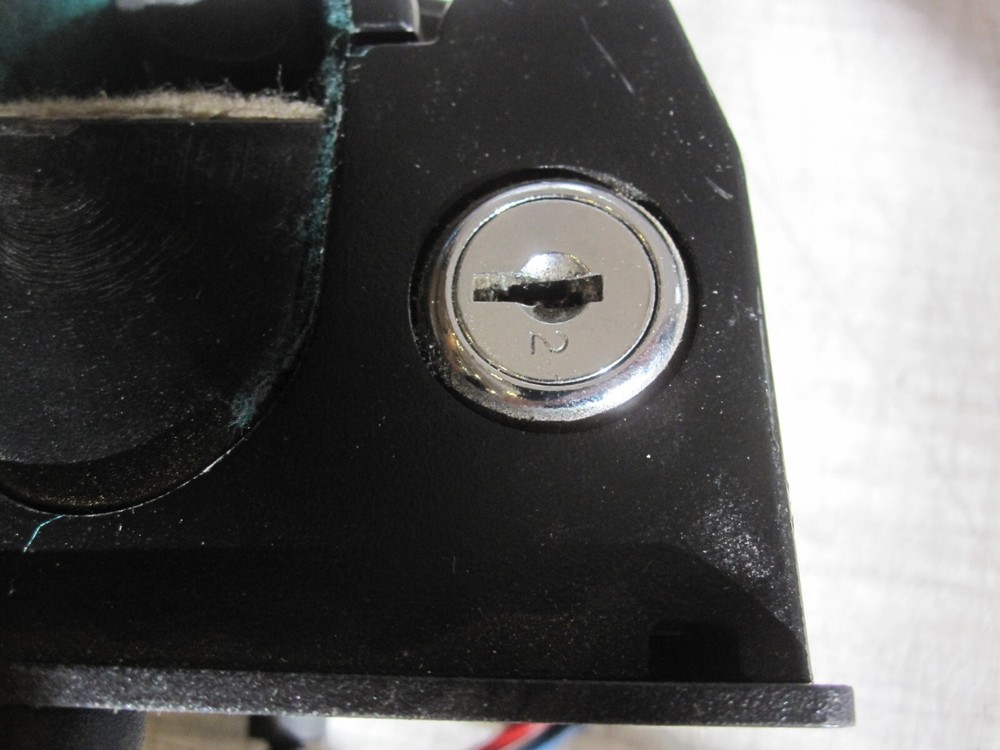 Setina Vertical Weapons System Body Guard Weapons Holder (No Key)