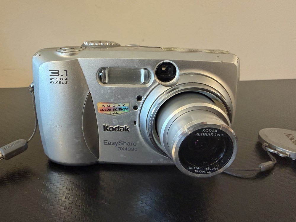 Kodak EasyShare DX4330 Digital Camera, Dock , Tested Working