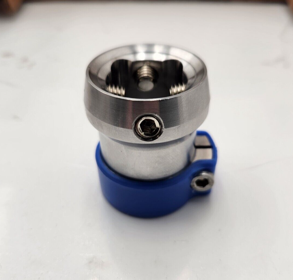 Prosthetic Tube Clamp Adapter