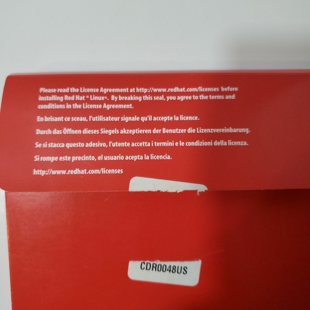 Red Hat Linux Full 7 CD Set w/ Original Box (2001) Complete