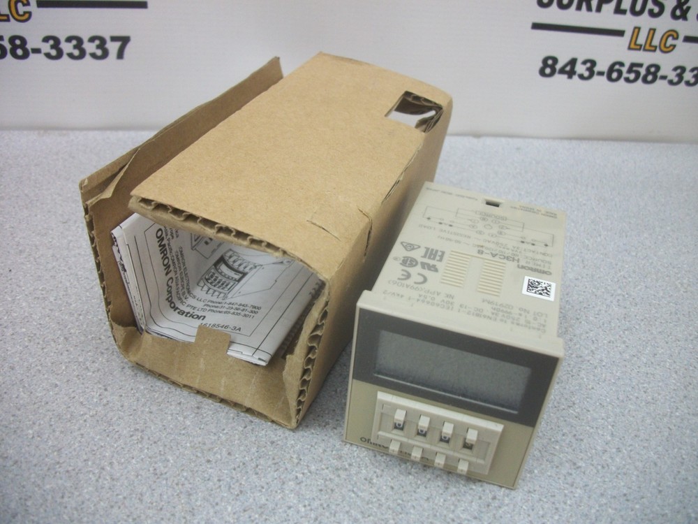 OMRON SOLID-STATE TIMER H3CA-8 NIB
