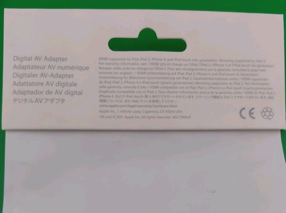 Apple iPad/iPod/iPhone VGA & AV Adapters, Camera Connection Kit, Charging Cable