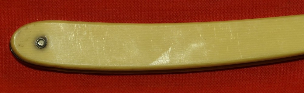 Herkulean Straight Razor
