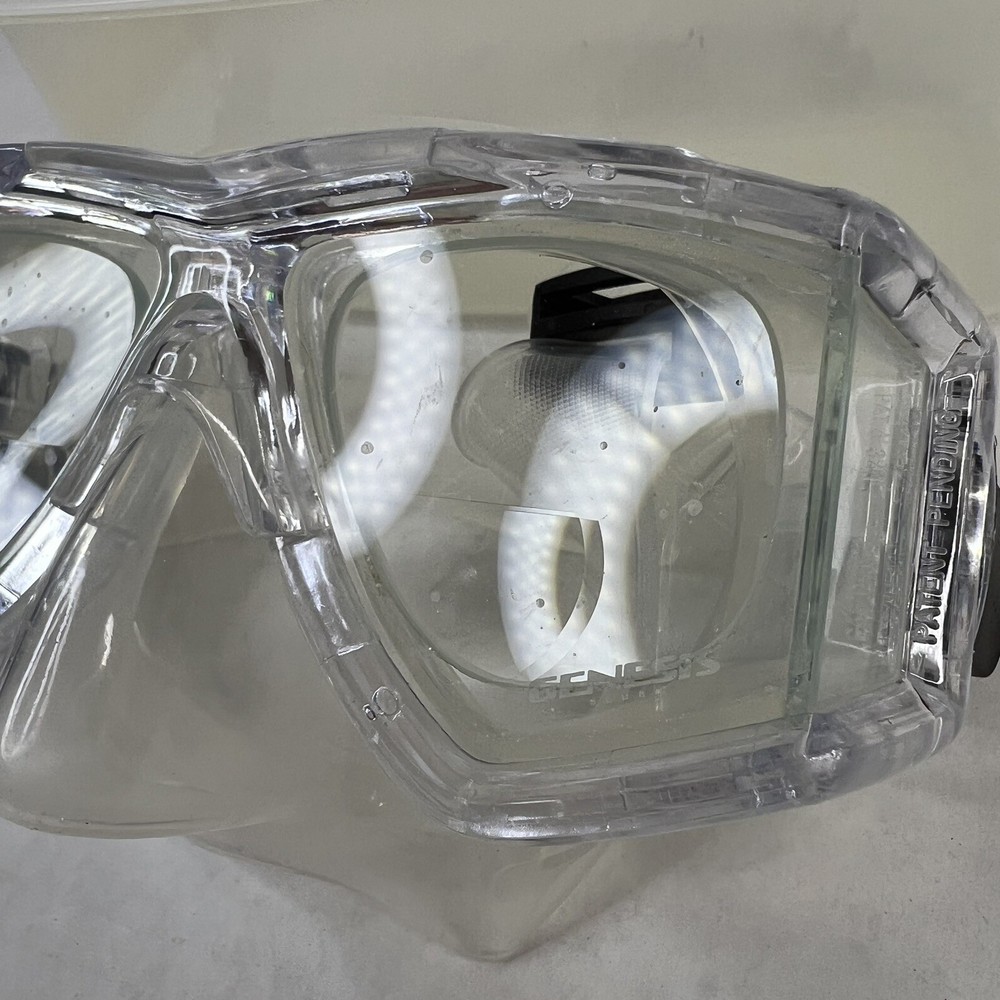 Genesis Scuba Panview Pro Mask Snorkle Goggles Clear with Case