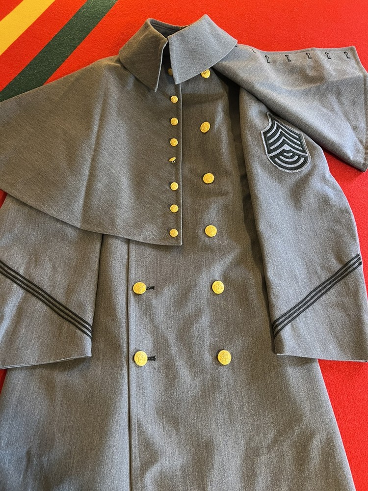 West Point USMA Long Overcoat & Cape & REGIMENTAL ADJUTANT Chevrons. MINT!!!