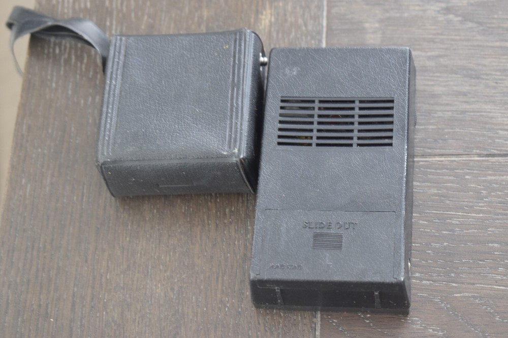 LAKE SOLID STATE TRANSISTOR RADIO - AM - WITH LEATHER CARRY CASE