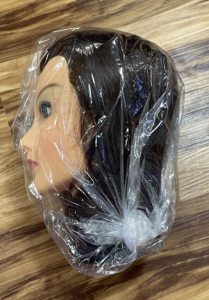 Celebrity Deborah Mannequin