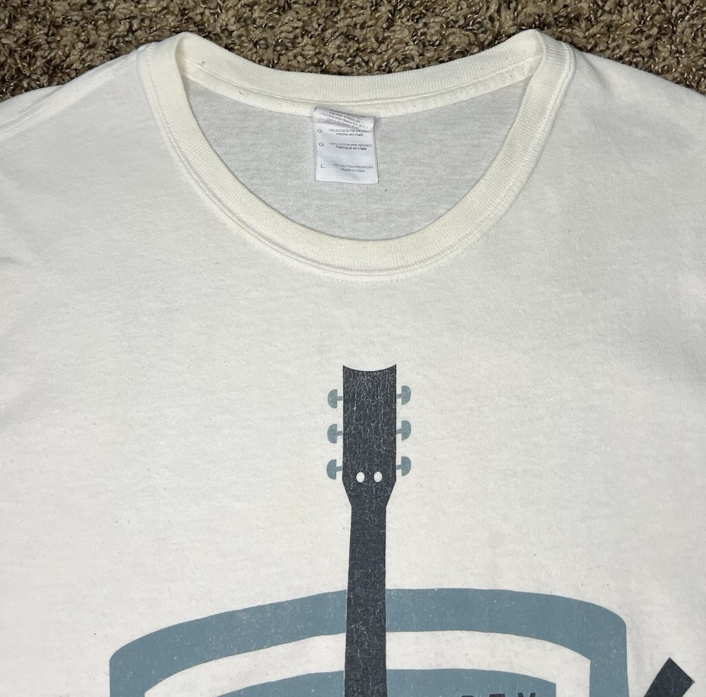 A Day To Remember Acoustic Concert House Party Tour 2013 Band Shirt LG 22” X 29”