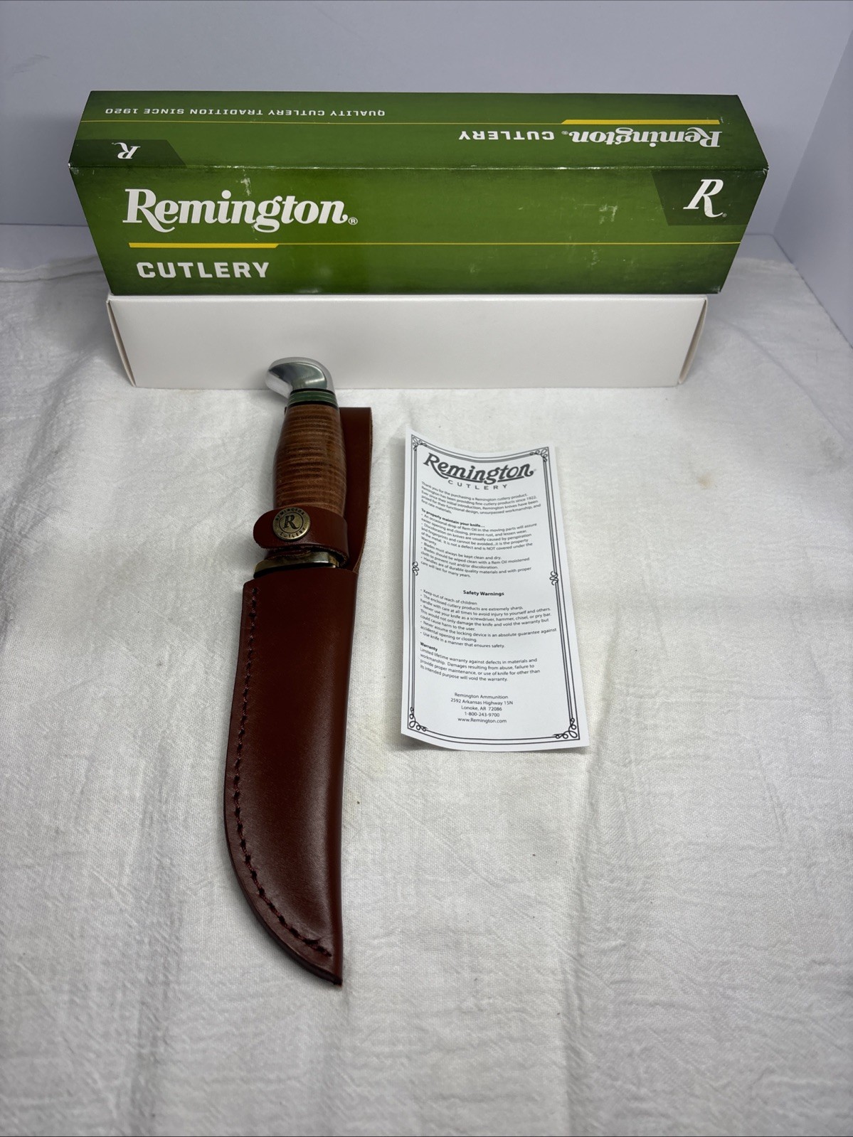 Remington Hunting Knife Fixed Blade Stacked Leather Handle Leather Sheath R15722