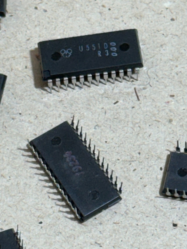 9x U551 U551D i1602A 2Kbit Electrically Programmable Read-On Memory #AS-N05