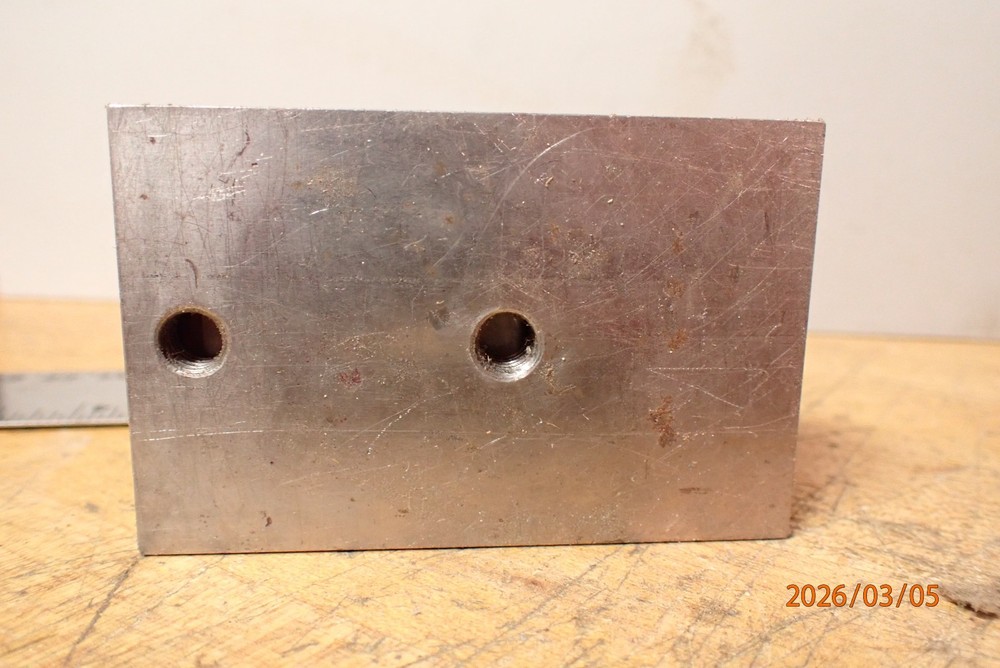 SMALL SLIDING ADJUSTABLE WORK HOLDING FIXTURE. MACHINIST JIG SETUP TOOLING