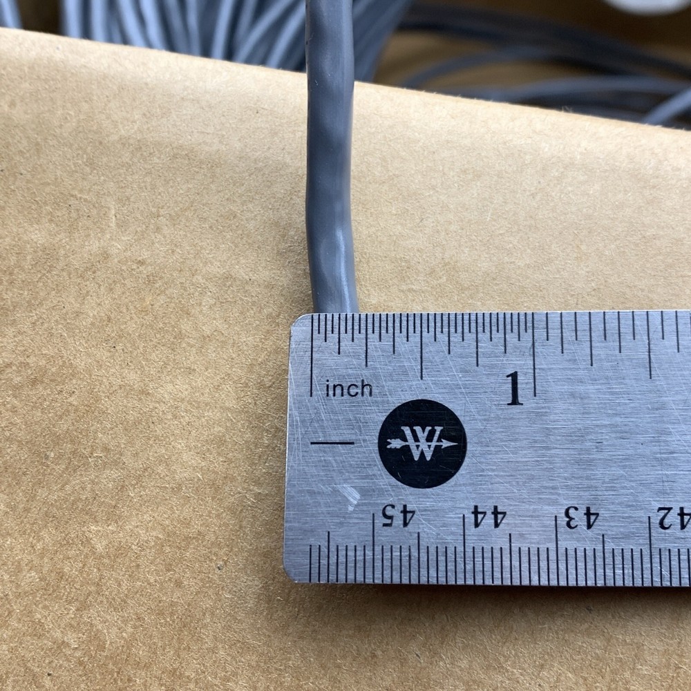 578ft SouthWire Type UTP CMR Gray 24/4 CAT5e Riser Cable