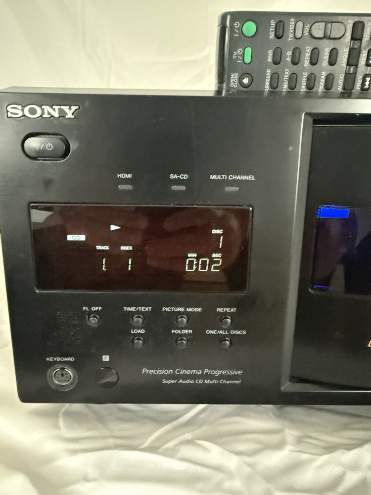 Sony CD/DVD Player DVP-CX995V in Excellent Condition
