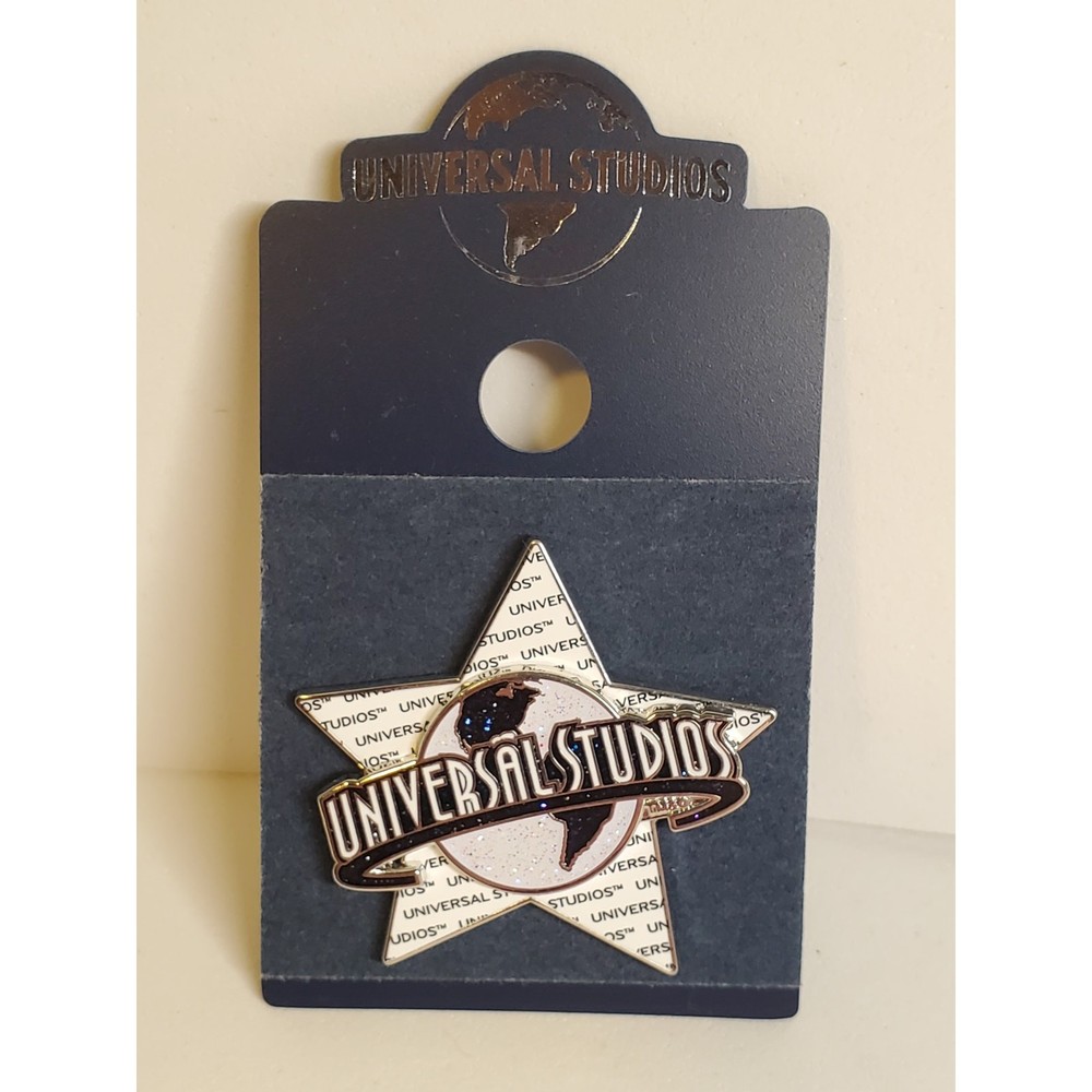Universeal Studios Pin - 1..5"