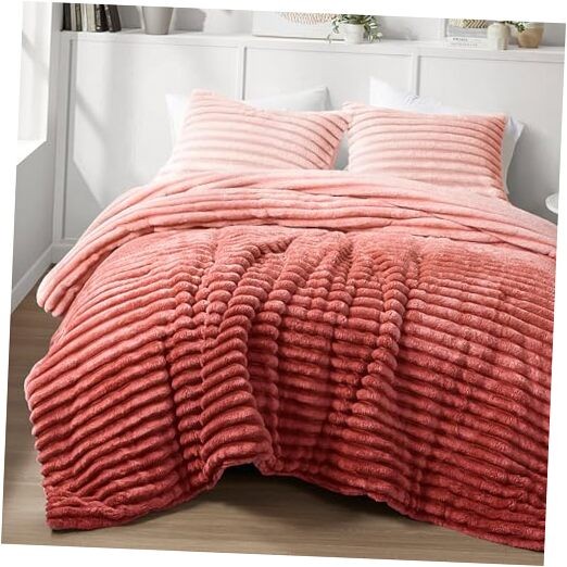 Queen Comforter Set, Plush Bedding, Microfiber Reverse, Full/Queen Blush Ombre